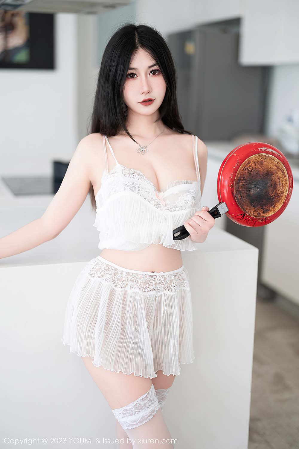 [YouMi尤蜜荟] VOL.959 laura阿姣