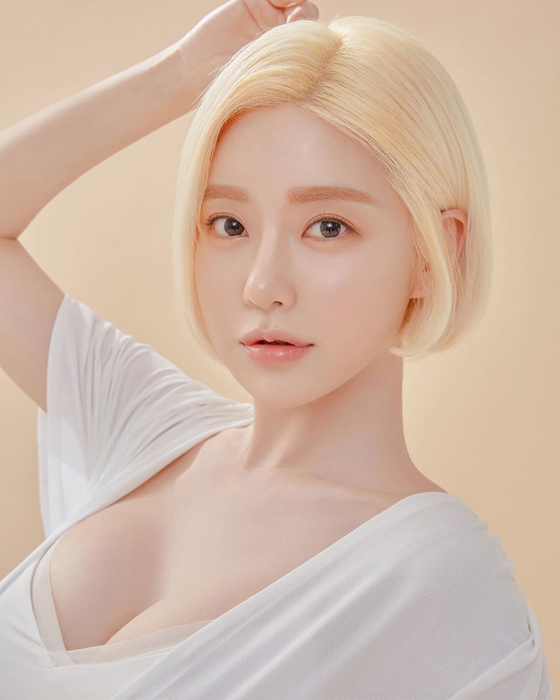 韩国性感美女DJ黄素熙Soda预览图 2 韩国性感美女DJ黄素熙Soda预览图 2