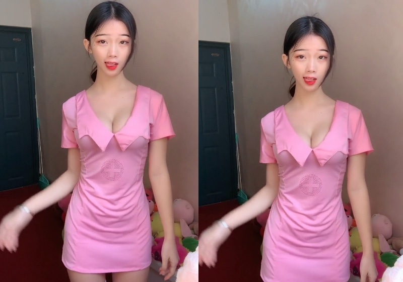 快手小霜霜粉色护士制服抖胸视频预览图 1 快手小霜霜粉色护士制服抖胸视频预览图 1