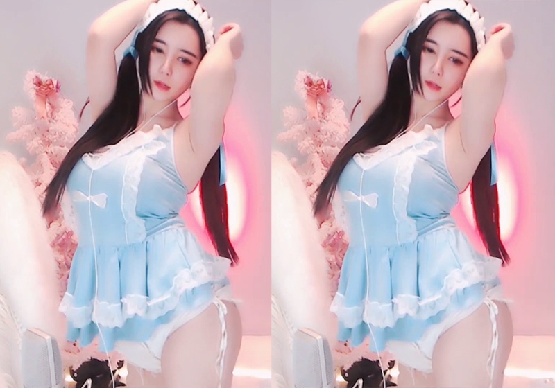 斗鱼主播Sun佐伊女仆装慢摇热舞预览图 2 斗鱼主播Sun佐伊女仆装慢摇热舞预览图 2