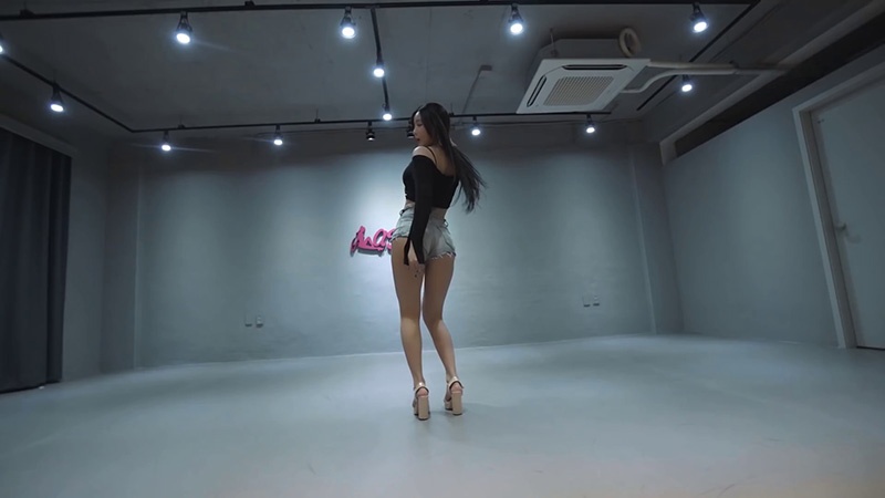 韩国女团LaySha金高恩Solo热舞Boi B- Horangnabi编舞预览图 3 韩国女团LaySha金高恩Solo热舞Boi B- Horangnabi编舞预览图 3