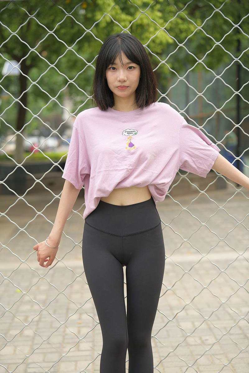 801.黑色瑜伽篮球课女孩图片视频预览图 3 801.黑色瑜伽篮球课女孩图片视频预览图 3
