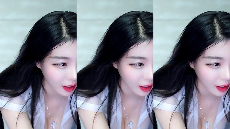 AfreecaTv韩国BJ阿丽莎低胸吊带袜抖臀热舞预览图 3 AfreecaTv韩国BJ阿丽莎低胸吊带袜抖臀热舞预览图 3