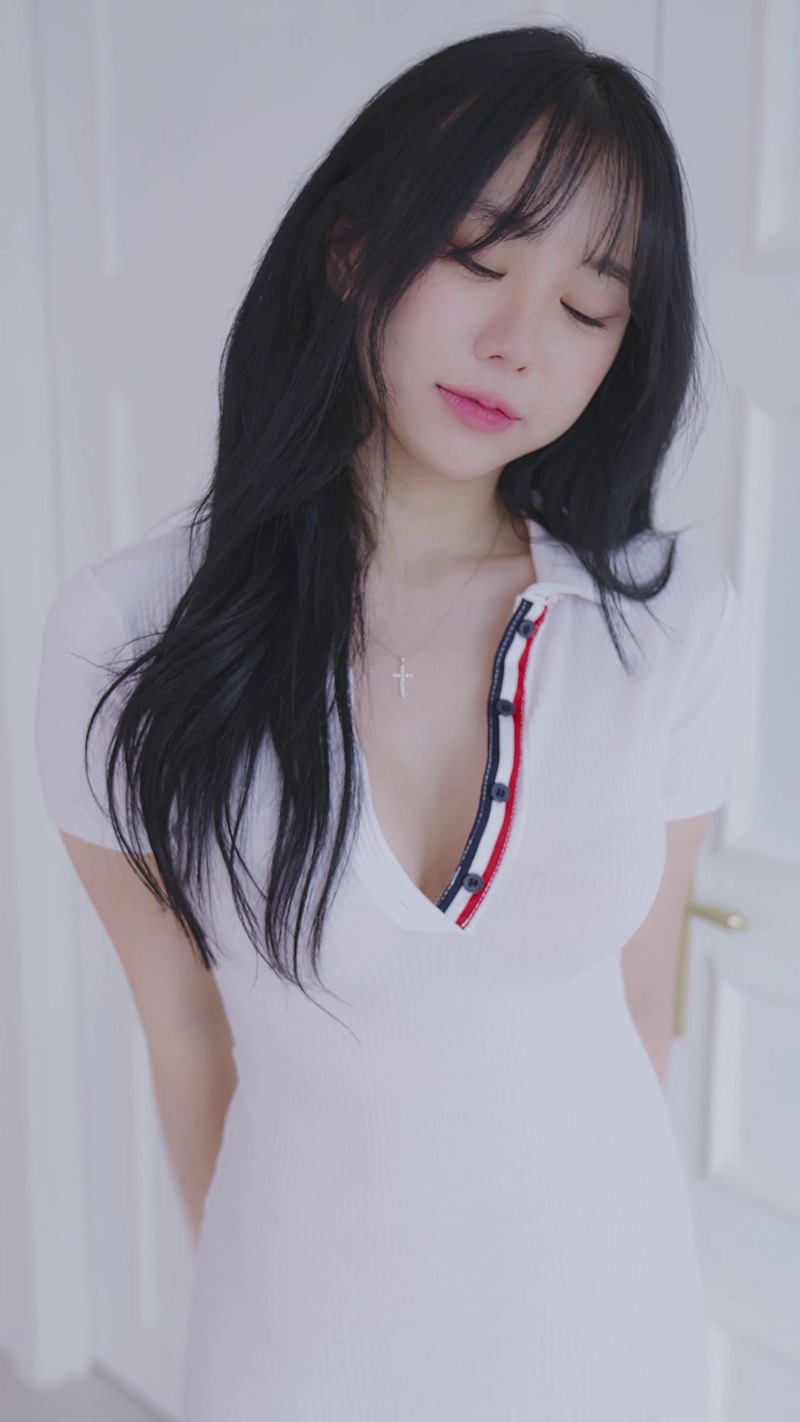 lookbook竖版拍摄Judy白色迷你裙?预览图 2 lookbook竖版拍摄Judy白色迷你裙?预览图 2