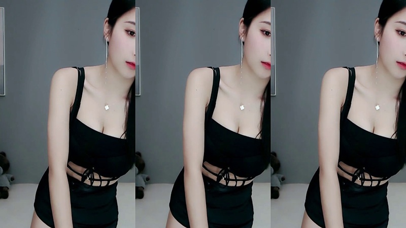 斗鱼/B站主播小深深儿舞蹈合集预览图 7 斗鱼/B站主播小深深儿舞蹈合集预览图 7