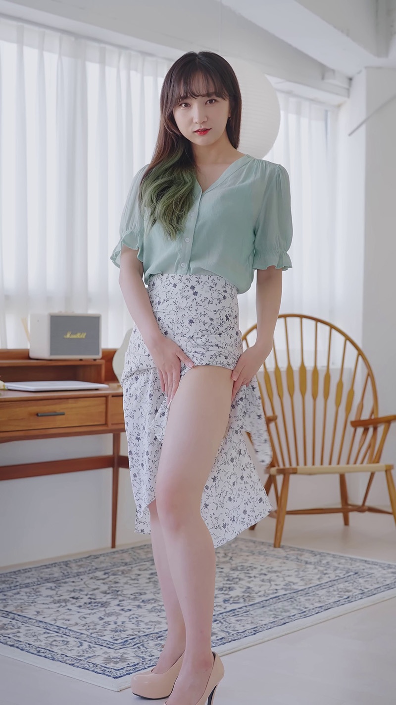 Lookbook时装秀竖版拍摄日系no bra预览图 3 Lookbook时装秀竖版拍摄日系no bra预览图 3