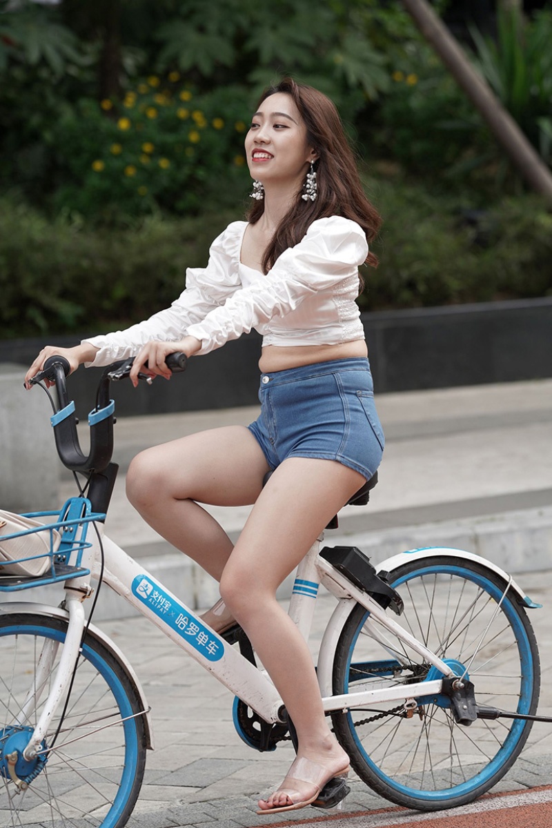 424.热裤女孩图片视频预览图 4 424.热裤女孩图片视频预览图 4