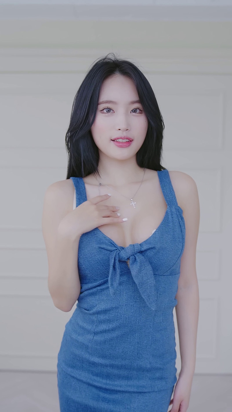 Lookbook时装秀竖版拍摄尹瑞琳Yoonseorin牛仔内衣换装预览图 4 Lookbook时装秀竖版拍摄尹瑞琳Yoonseorin牛仔内衣换装预览图 4