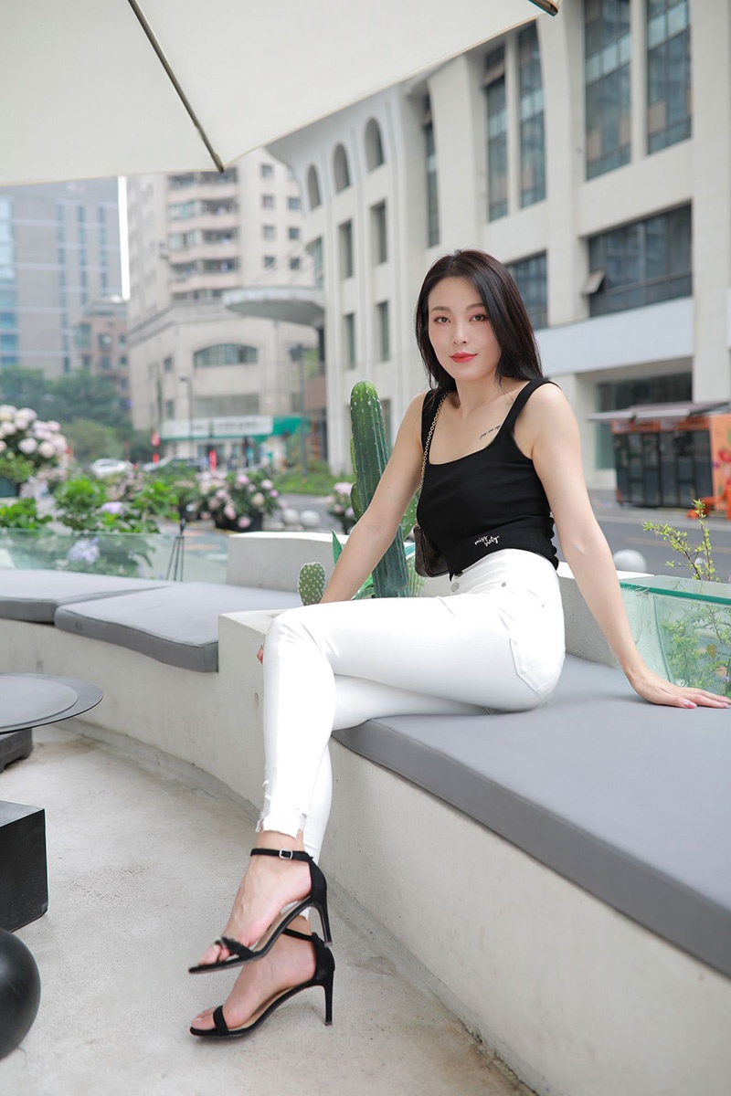 701.想在夏日撞见你图片视频