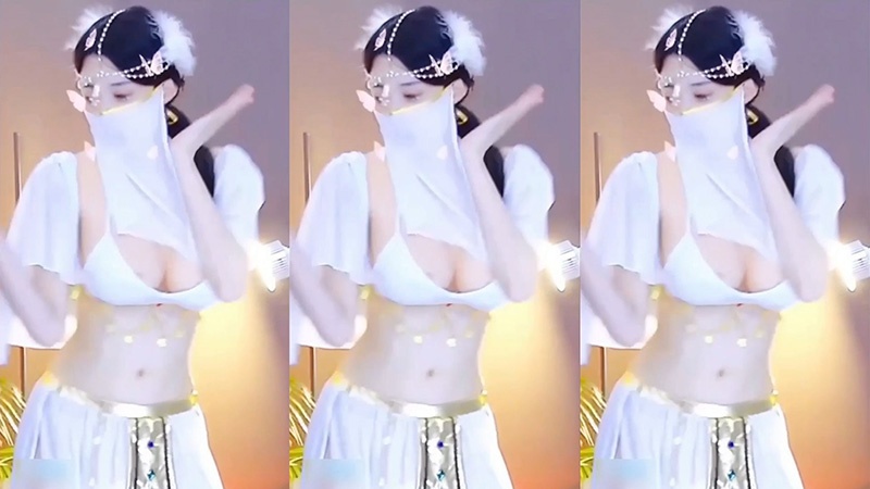 网易CC主播白妖妖千元定制热舞