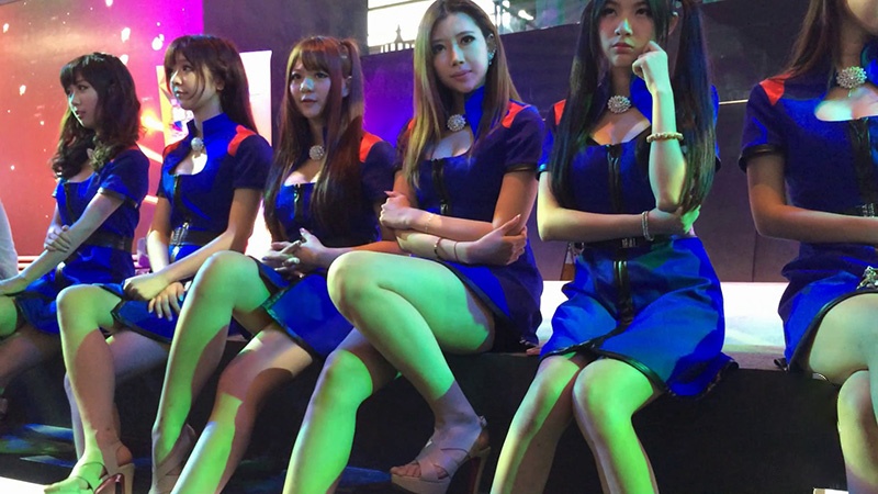 ChinaJoy超级性感修长美腿美女模特2则预览图 2 ChinaJoy超级性感修长美腿美女模特2则预览图 2