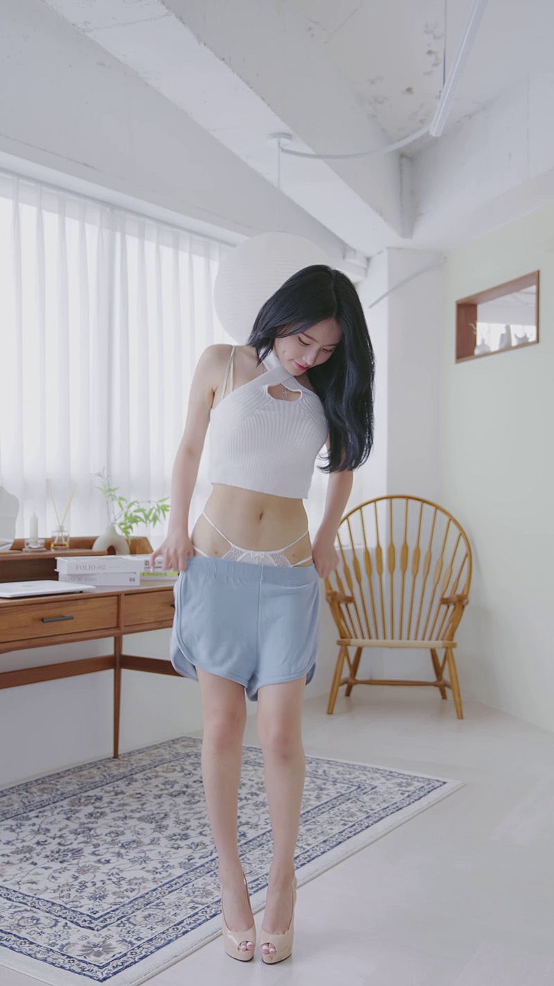 Lookbook时装秀模特尹瑞琳Seorin Yoon&李那贤Lee Dayeon换装4则预览图 2 Lookbook时装秀模特尹瑞琳Seorin Yoon&李那贤Lee Dayeon换装4则预览图 2