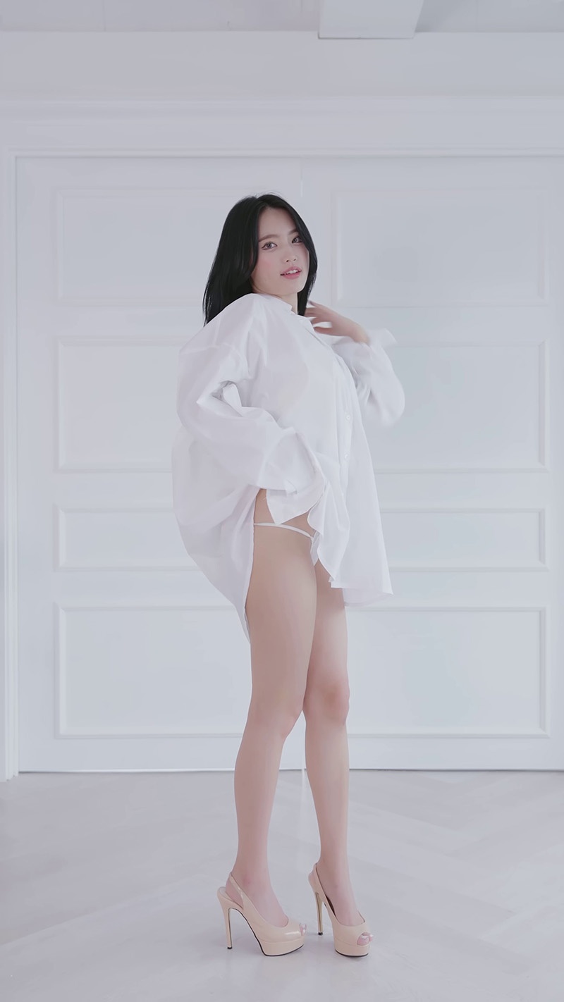 Lookbook时装秀模特尹瑞琳Seorin Yoon&李那贤Lee Dayeon换装4则预览图 3 Lookbook时装秀模特尹瑞琳Seorin Yoon&李那贤Lee Dayeon换装4则预览图 3