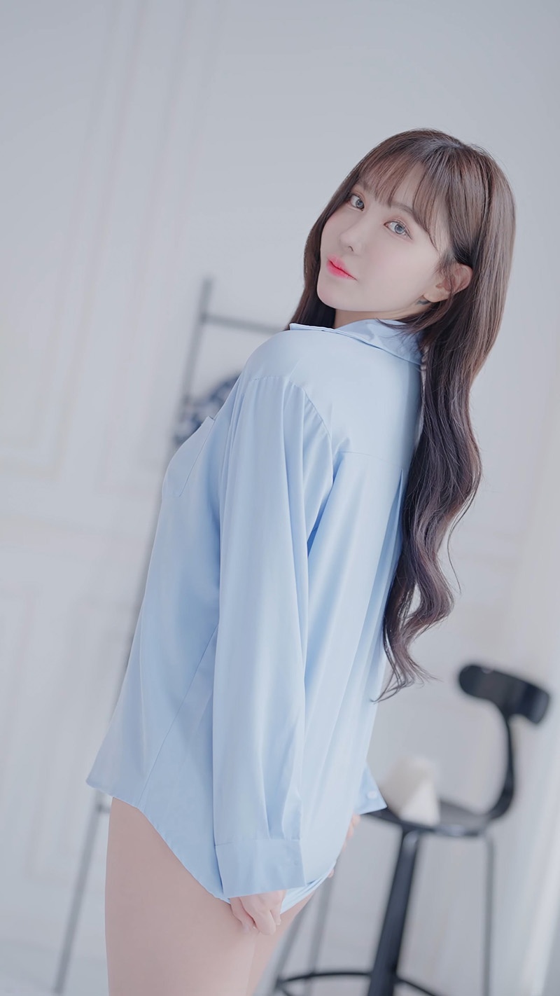 Lookbook时装秀韩国模特男士浪漫衬衫丝袜内衣试穿预览图 1 Lookbook时装秀韩国模特男士浪漫衬衫丝袜内衣试穿预览图 1
