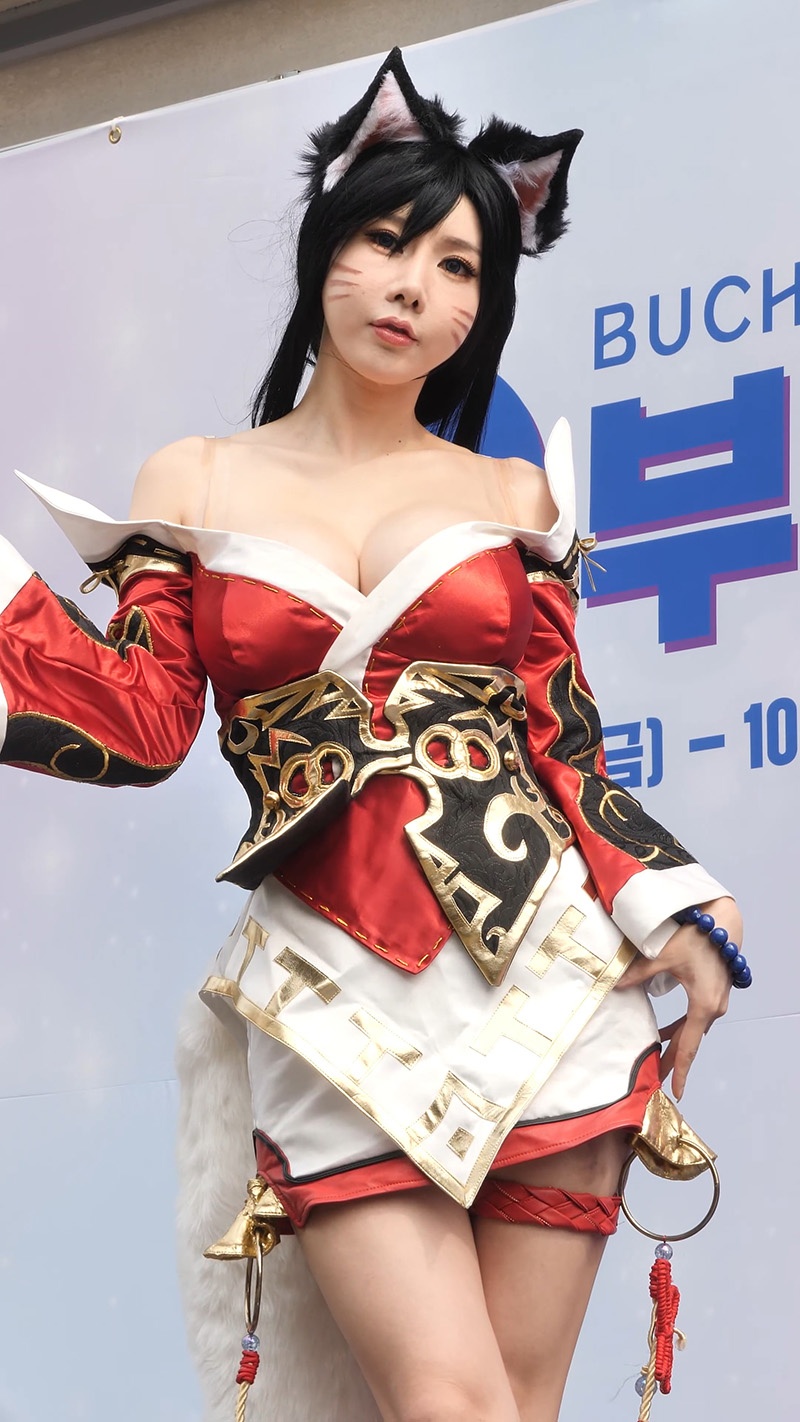 2022国际漫画节宋珠儿近距拍摄Cosplay九尾妖狐拍照时间预览图 2 2022国际漫画节宋珠儿近距拍摄Cosplay九尾妖狐拍照时间预览图 2