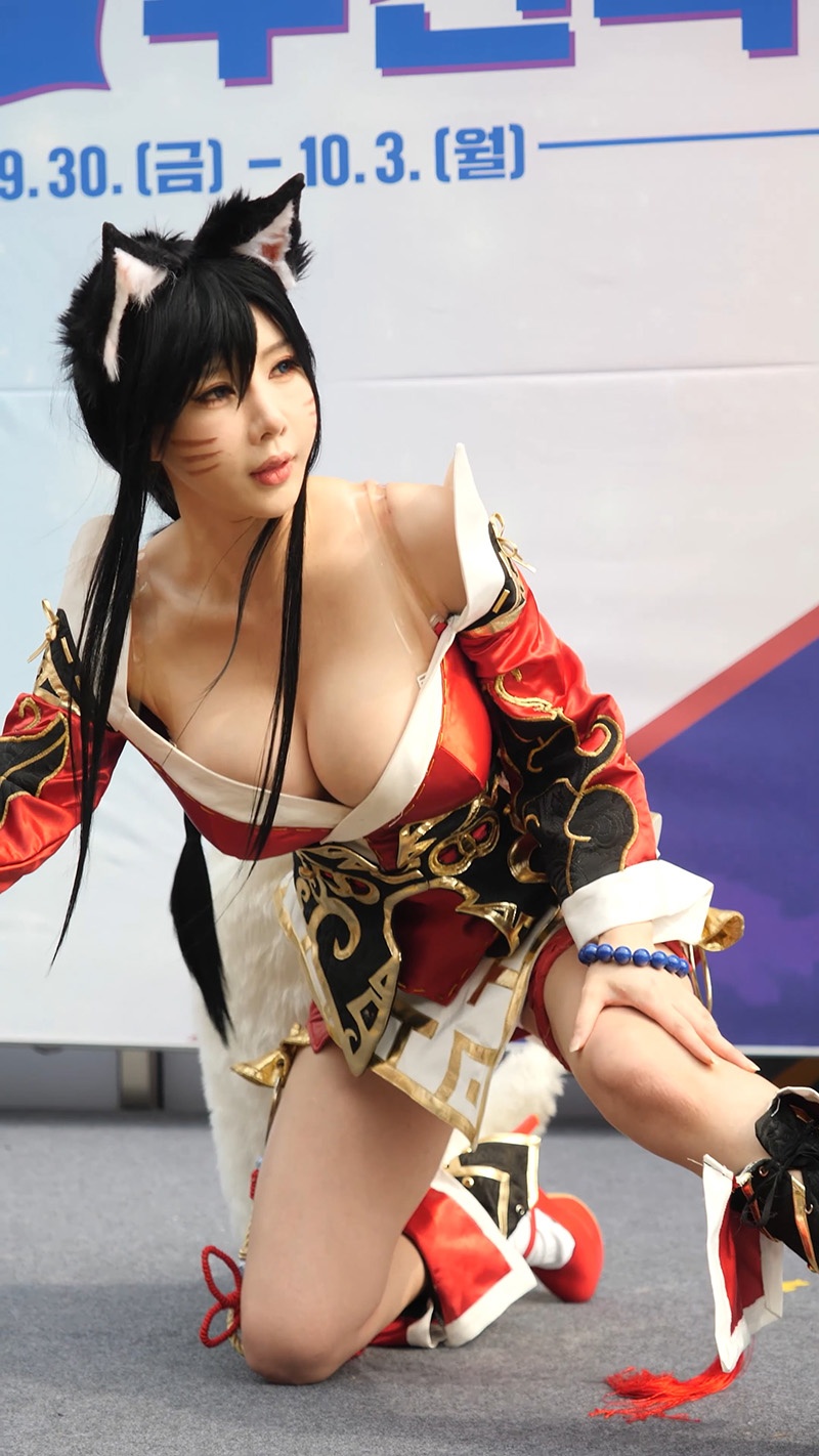 2022国际漫画节宋珠儿近距拍摄Cosplay九尾妖狐拍照时间预览图 3 2022国际漫画节宋珠儿近距拍摄Cosplay九尾妖狐拍照时间预览图 3