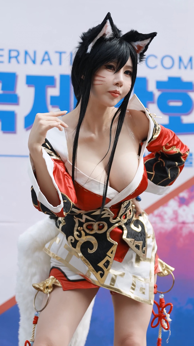 2022国际漫画节宋珠儿近距拍摄Cosplay九尾妖狐拍照时间预览图 4 2022国际漫画节宋珠儿近距拍摄Cosplay九尾妖狐拍照时间预览图 4
