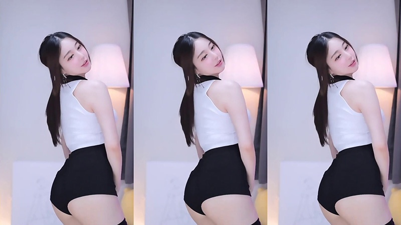 AfreecaTv韩国BJ c0ldly热裤可爱性感直播预览图 2 AfreecaTv韩国BJ c0ldly热裤可爱性感直播预览图 2