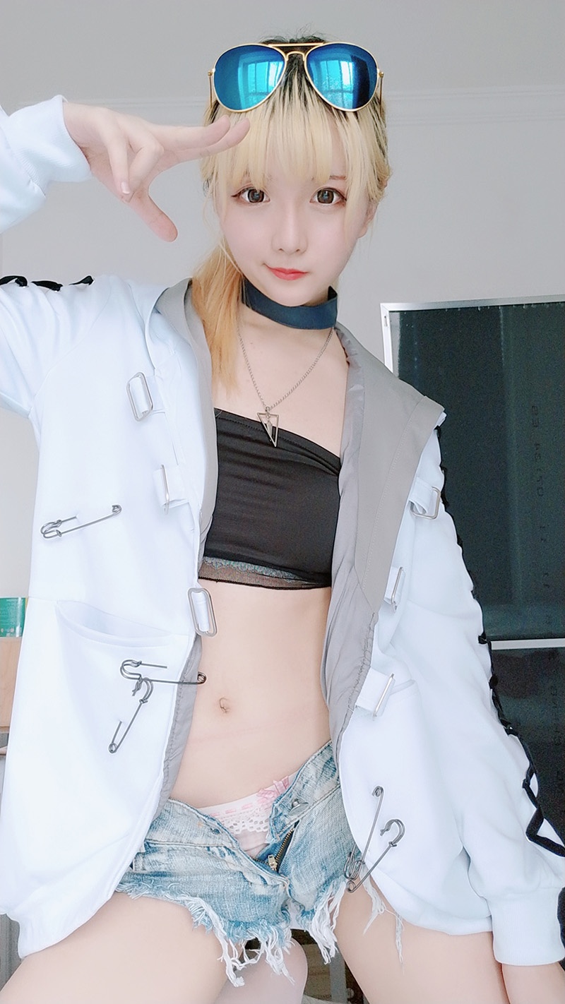 微博红人星之迟迟-莉莉丝