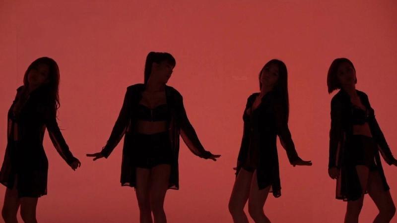 韩国性感MV SPICAS – Give Your Love