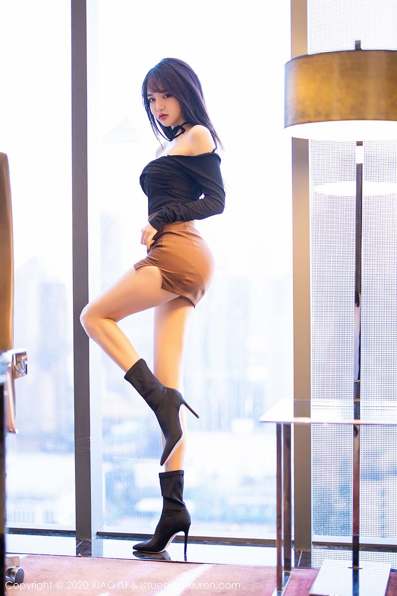 [XIAOYU语画界]YU20200217VOL0248 VOL.248 诱惑黑丝美腿丝丝扣人心 Miko酱吖