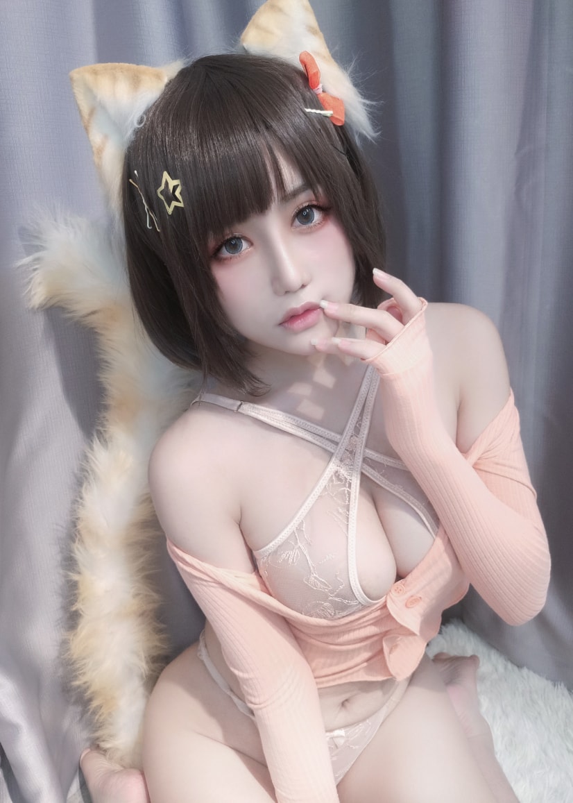 一笑芳香沁 – Cos写真作品套图合集【持续更新中】预览图 2 一笑芳香沁 – Cos写真作品套图合集【持续更新中】预览图 2