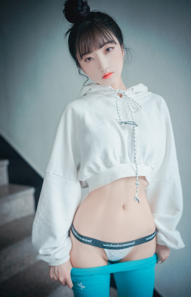 Hanari(하나리) – 引人怜爱的韩妹子【持续更新中】预览图 1 Hanari(하나리) – 引人怜爱的韩妹子【持续更新中】预览图 1
