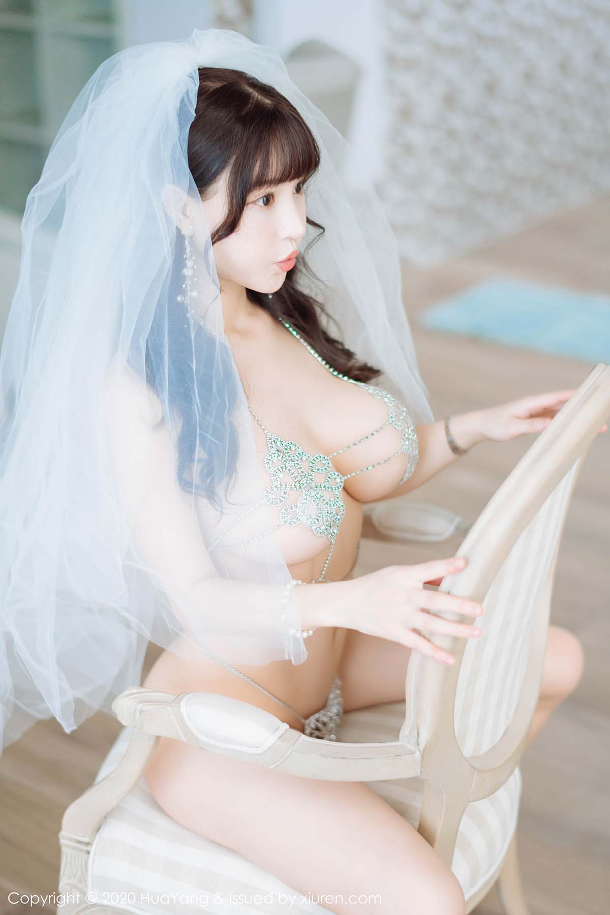 [HuaYang花漾show]HYG20200115VOL0214 VOL.214 精致镂空内衣与头纱 朱可儿Flower