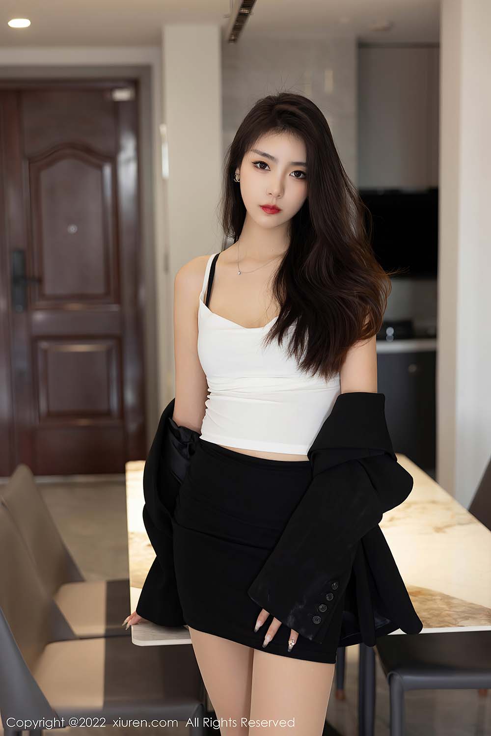 [Xiuren秀人网] NO.5530 可樂Vicky预览图 2