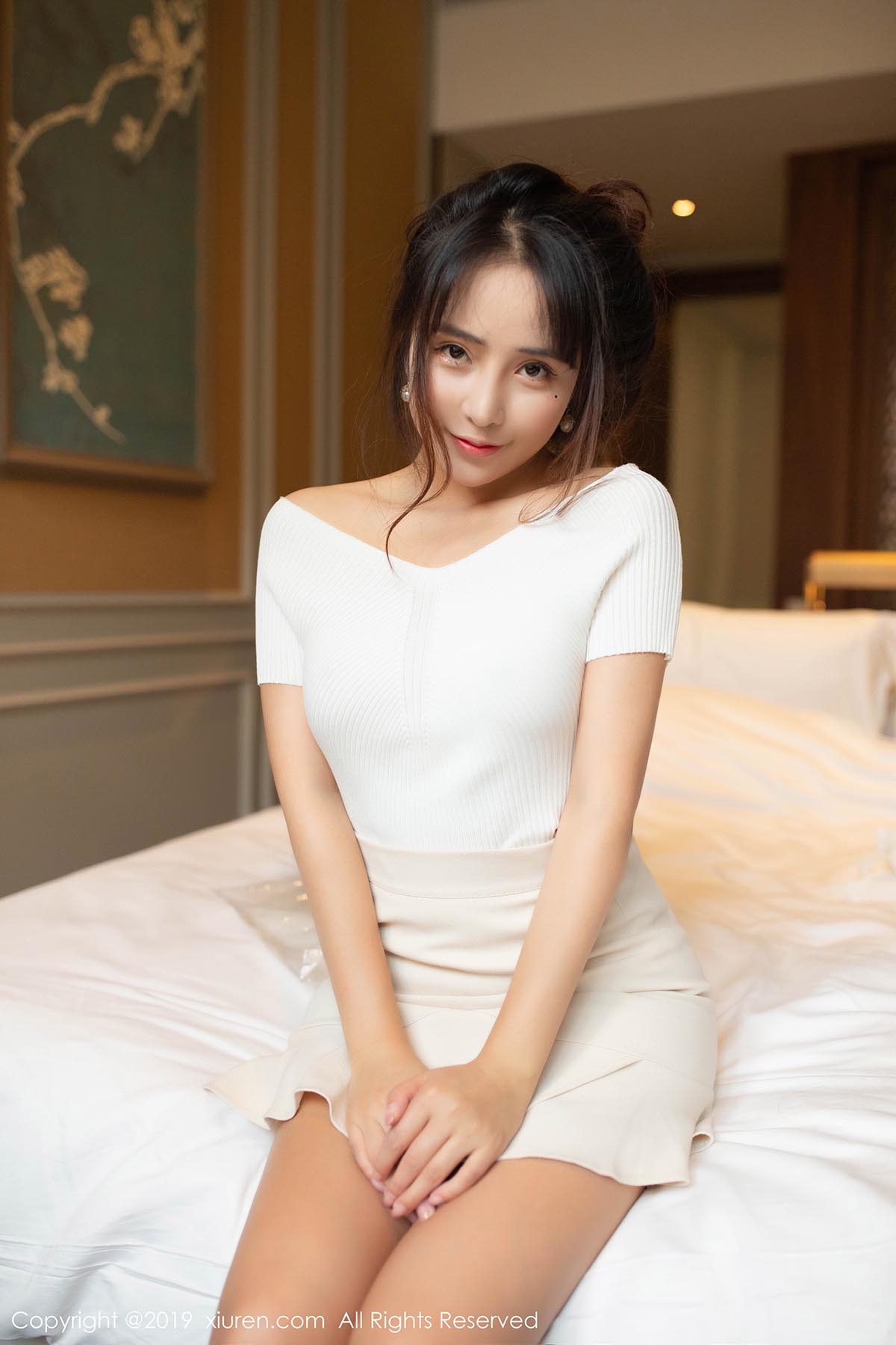 [Xiuren秀人网]XR20191027N01753 NO.1753 颜值清甜靓丽肌肤娇嫩胜雪 陶喜乐_lele