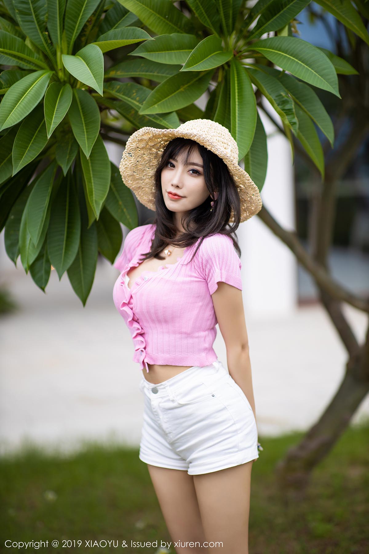 [XIAOYU语画界]YU20191012VOL0169 Vol.169 性感蕾丝内衣清甜迷人娇躯 杨晨晨sugar