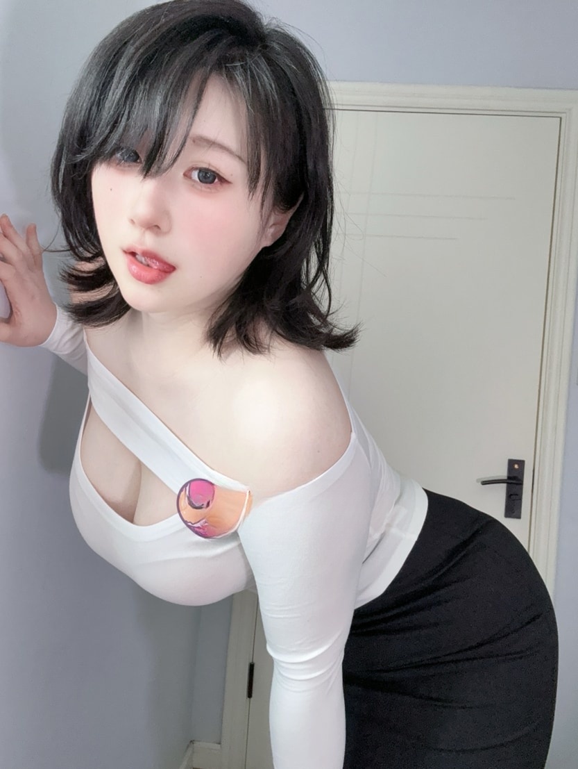 Zyra秋 NO.13 妈妈的裙子