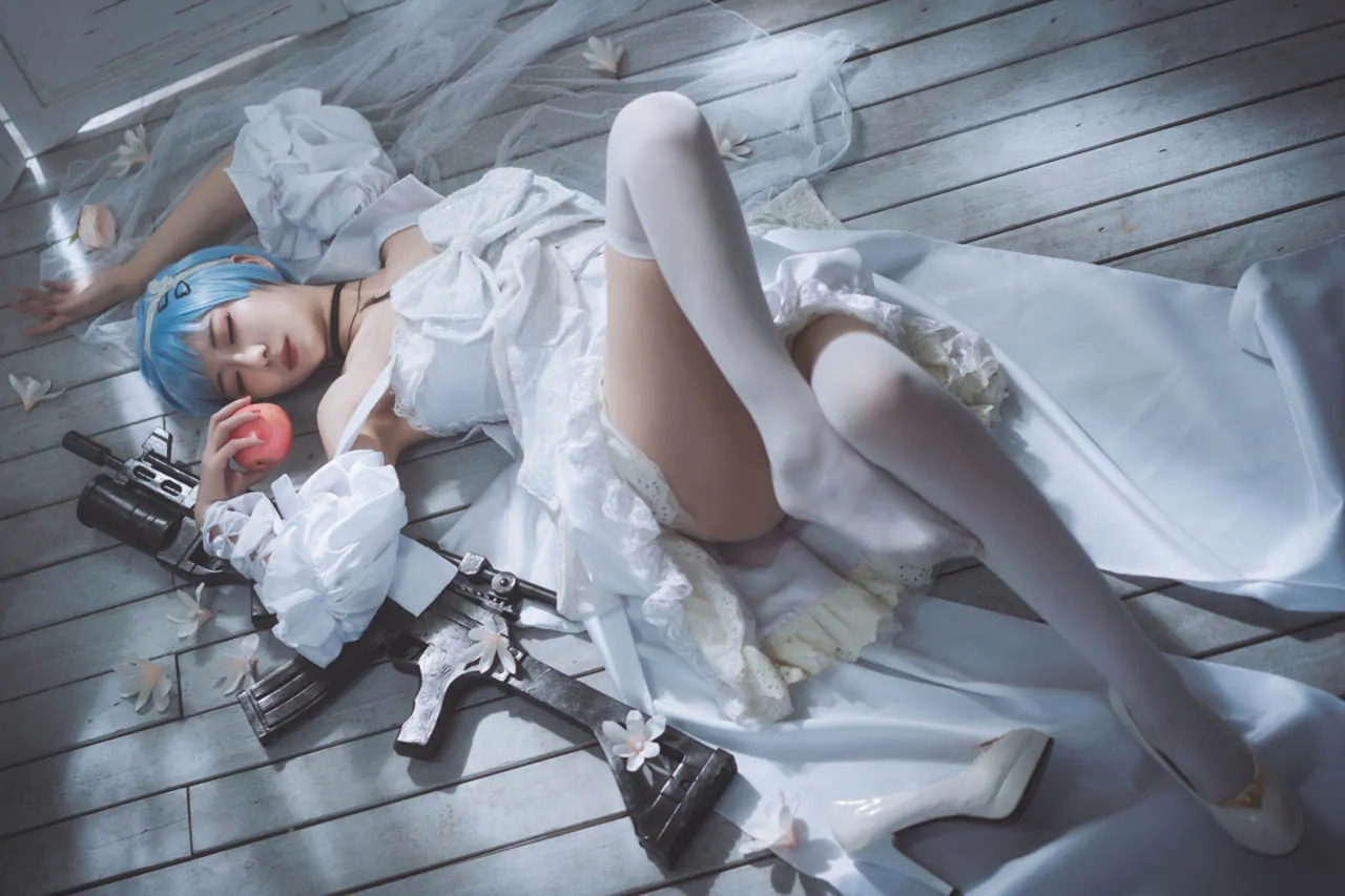 弥音音wwCOSPLAY写真作品合集预览图 5 弥音音wwCOSPLAY写真作品合集预览图 5