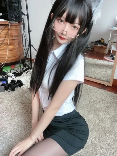 51酱COSPLAY写真作品合集&随包视频预览图 2 51酱COSPLAY写真作品合集&随包视频预览图 2