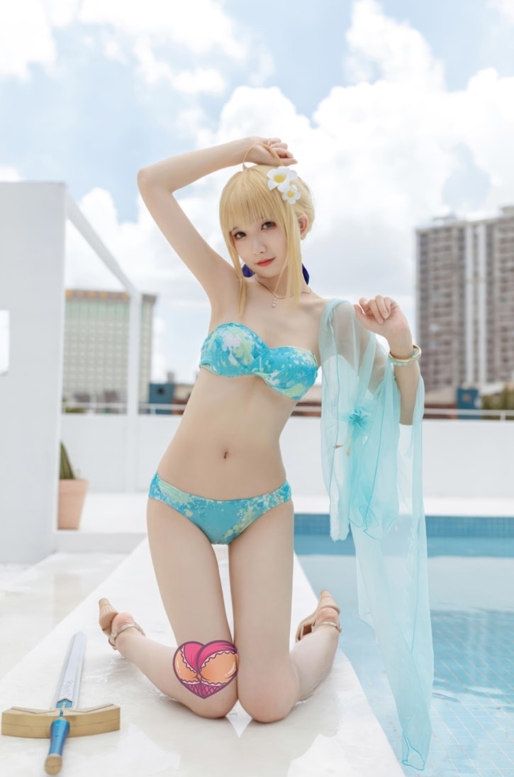 封疆疆v NO.82 FGO Saber 泳装