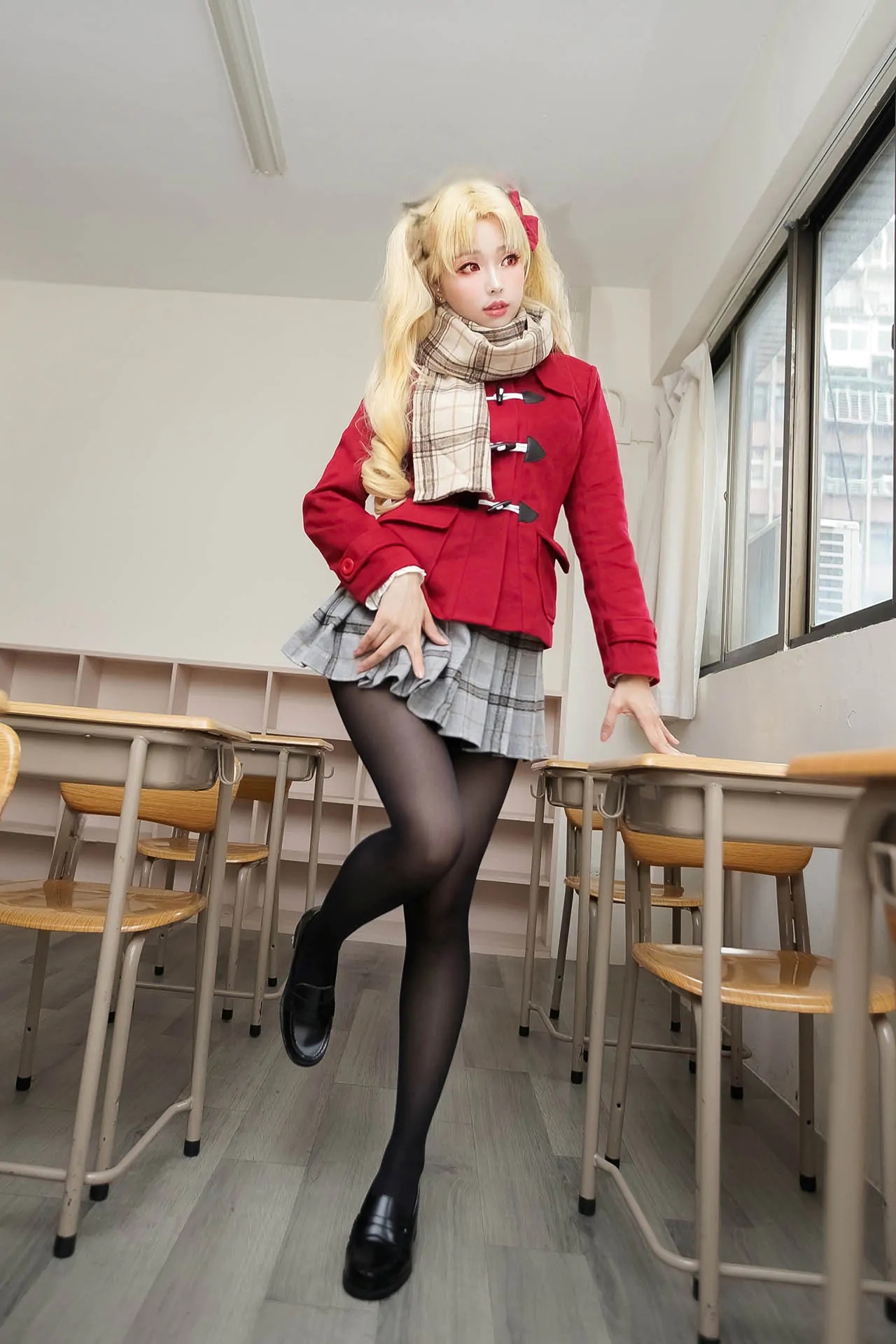 ElyEE子COSPLAY写真作品合集&随包视频预览图 1 ElyEE子COSPLAY写真作品合集&随包视频预览图 1
