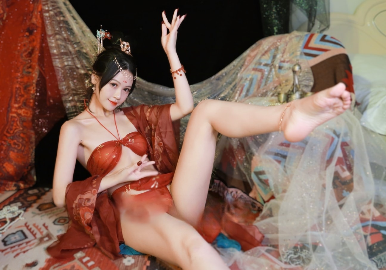 星黛鹿鹿(千反田鹿子) NO.21 敦煌舞姬预览图 2 星黛鹿鹿(千反田鹿子) NO.21 敦煌舞姬预览图 2