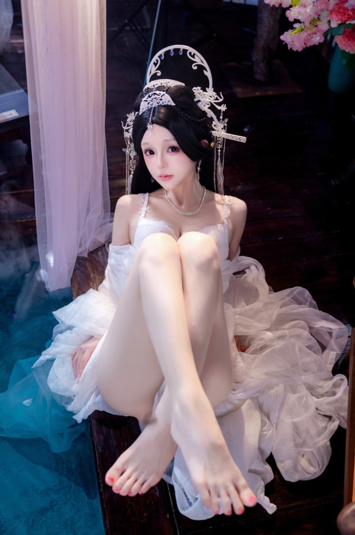 日奈娇 NO.246 白月光预览图 1 日奈娇 NO.246 白月光预览图 1