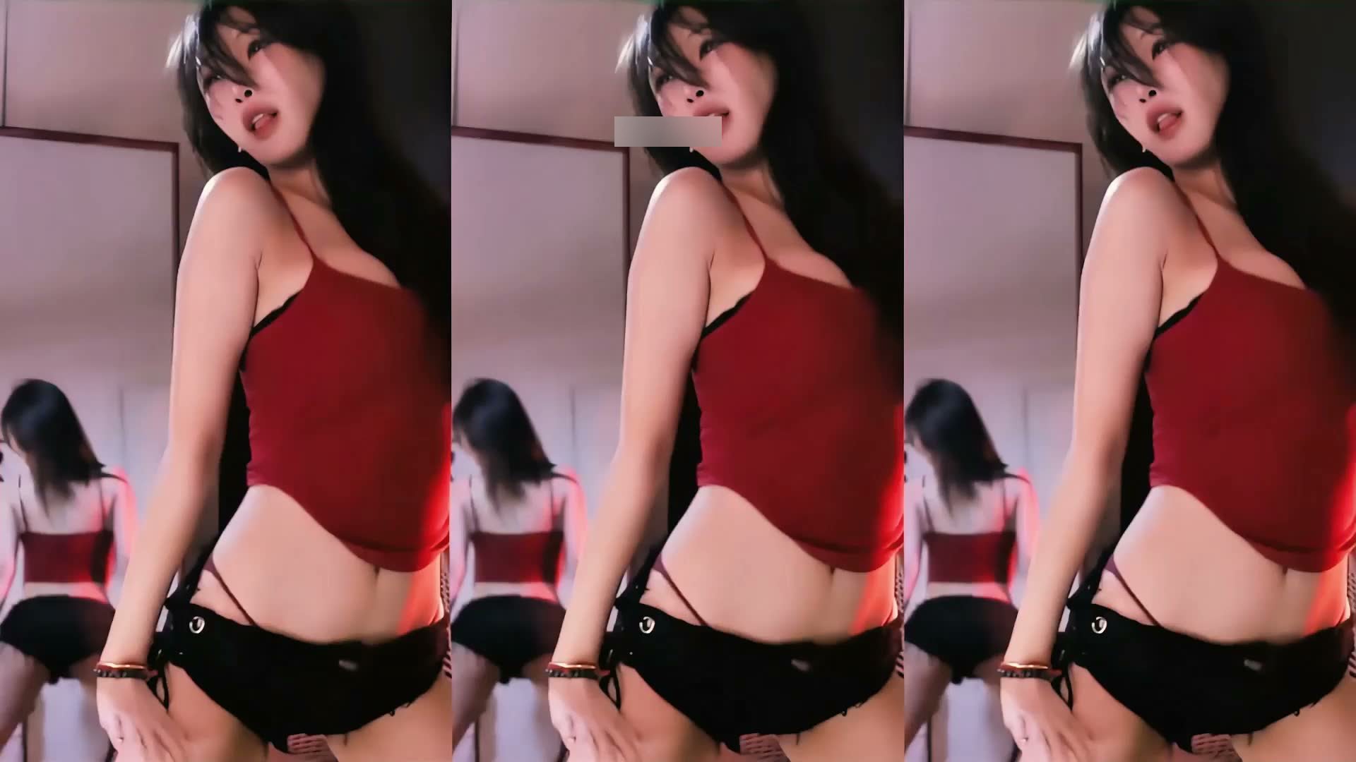【在线】斗鱼直播南妹儿呀小号直播热舞整活擦边合集预览图 2 【在线】斗鱼直播南妹儿呀小号直播热舞整活擦边合集预览图 2