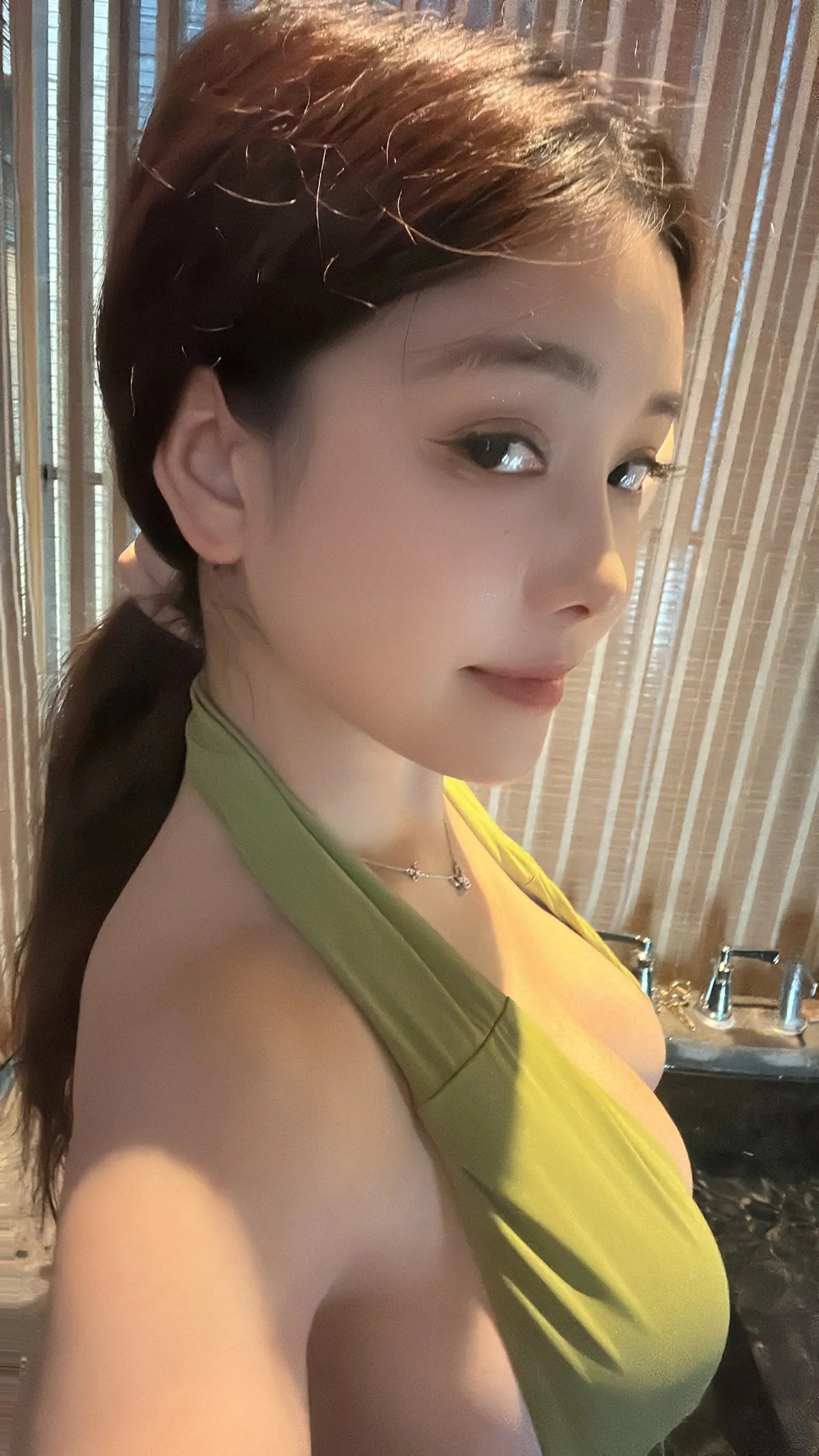 奶雯微密圈写真套图合集&视频视频预览图 3 奶雯微密圈写真套图合集&视频视频预览图 3